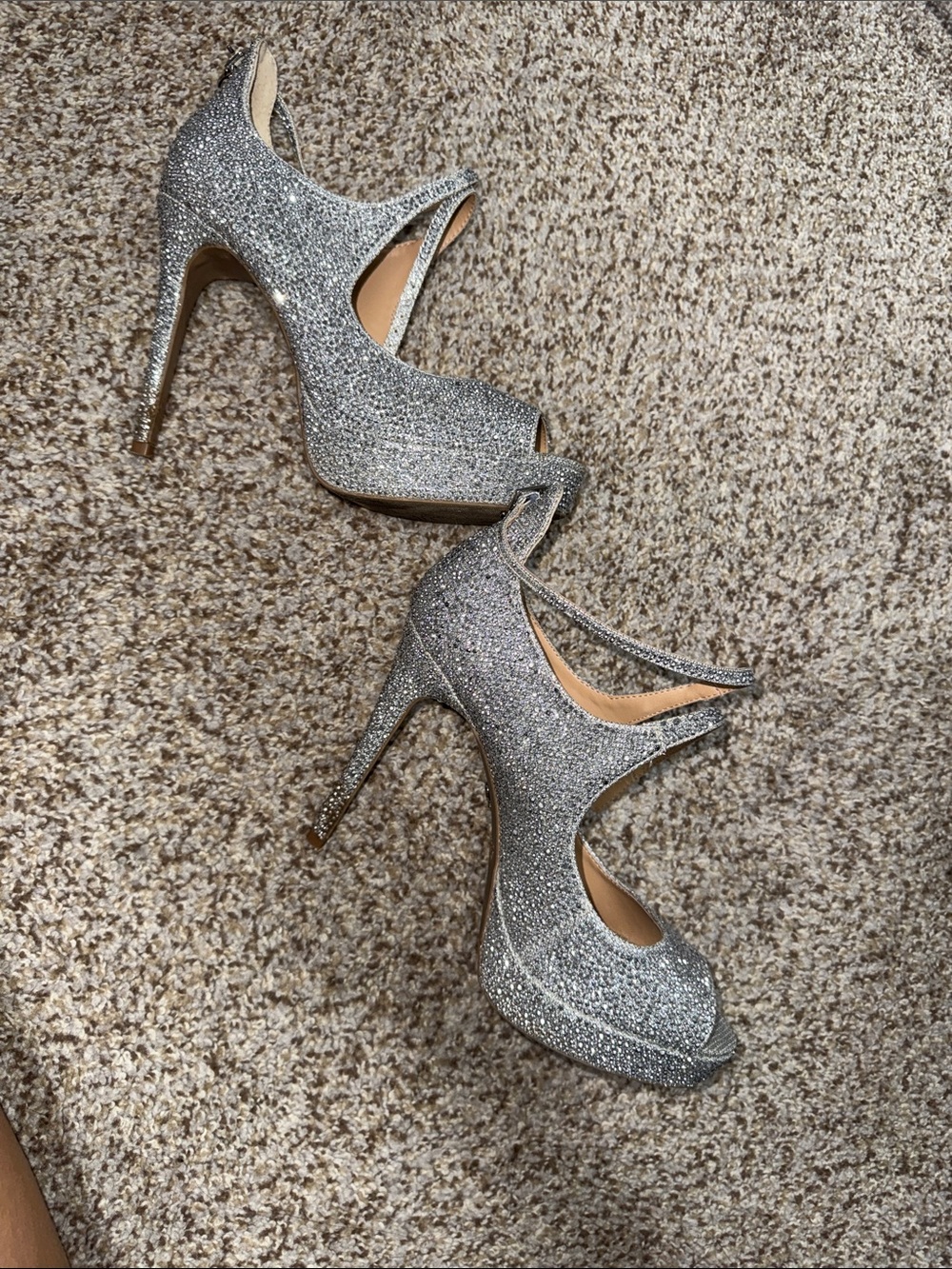 Thalia Sodi Silver Glitter Peep Toe Mary Jane Heels